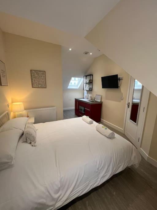 6 Studio Flat, 50M To Airbus Bristol Exteriör bild