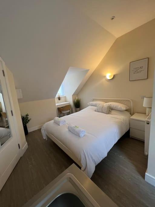 6 Studio Flat, 50M To Airbus Bristol Exteriör bild