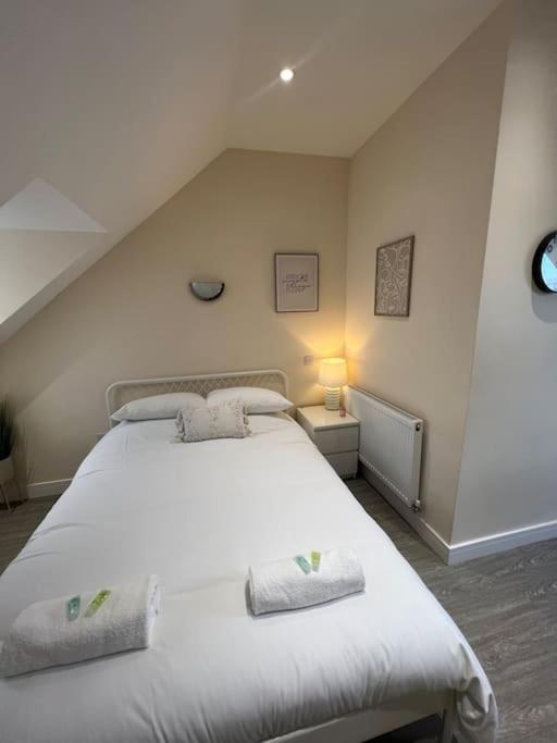 6 Studio Flat, 50M To Airbus Bristol Exteriör bild